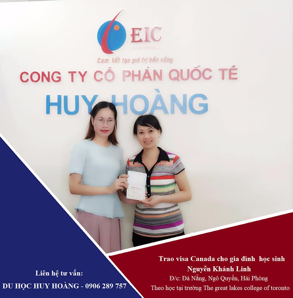 TGĐ trao visa Canada Nguyễn Khánh Linh